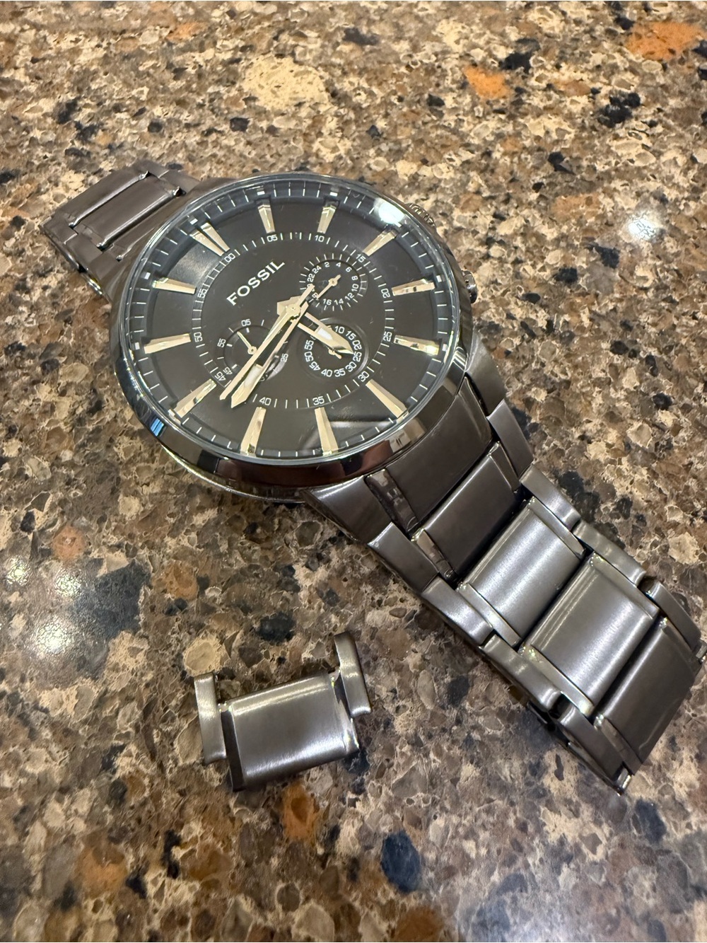 Fossil Men's chronograph watch, gunmetal/navy. EUC - Picture 2 of 5